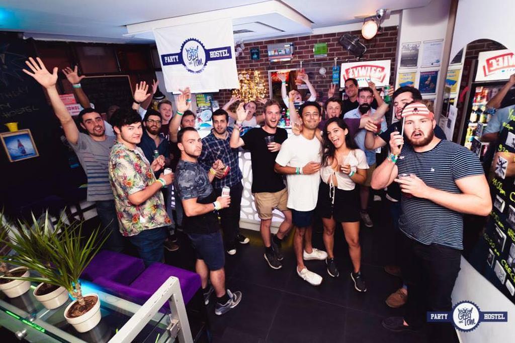 Greg&Tom Party Hostel كراكوفيا المظهر الخارجي الصورة