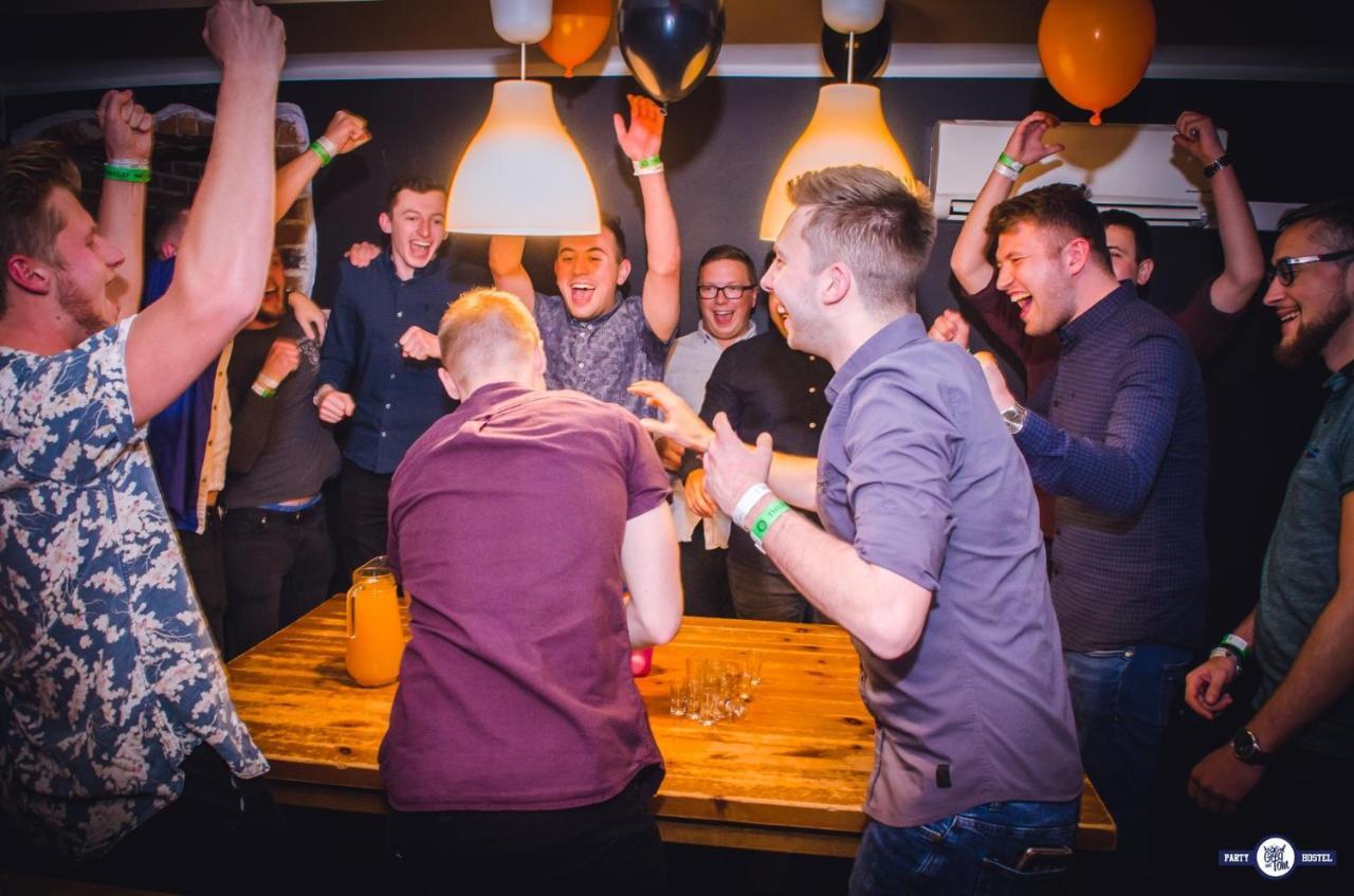 Greg&Tom Party Hostel كراكوفيا المظهر الخارجي الصورة